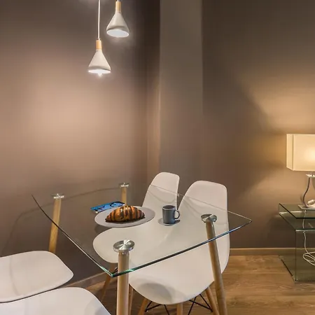 Danae By Halu! 2-bedroom In The Center *