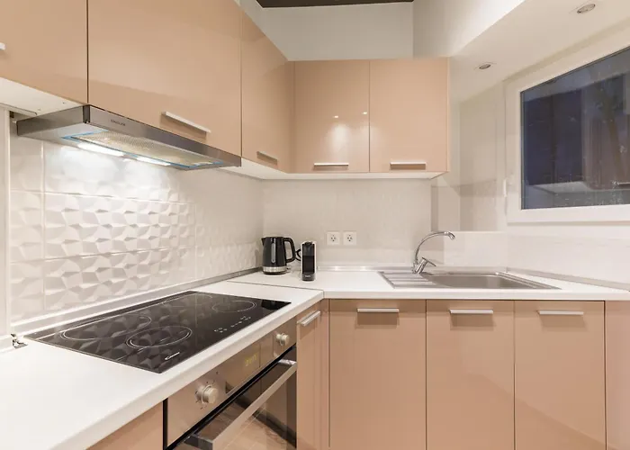 Danae By Halu! 2-bedroom In The Center